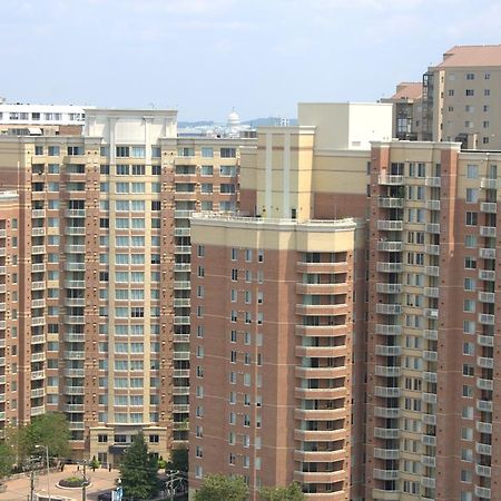 Crystal Quarters Corporate Housing At The Gramercy Arlington Rum bild